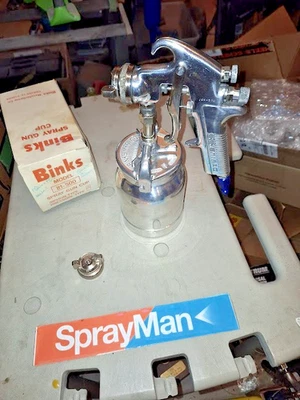 DeVilbiss JGA-510 with New Binks 81-500 Quart Siphon Cup *Extra* - Image 1 of 4