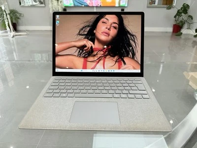 Microsoft Surface Laptop 2 - i5 - 8GB - 256GB - 13.5 Inch! ***Works Perfect!***  - Image 1 of 4