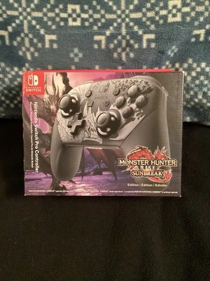 Nintendo Switch Pro Controller - Monster Hunter Rise Sunbreak Limited Edition - Image 1 of 4