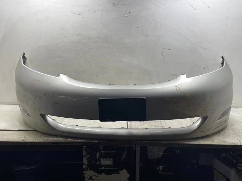 Toyota Sienna XLE 2007 cubierta de parachoques delantero Silver Shadow OEM+ Foto 1 de 4