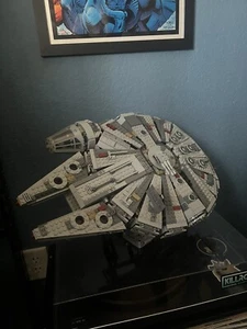 LEGO Star Wars: Millennium Falcon (75257) - Bild 1 von 4