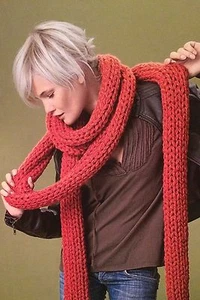 Extra Long Chunky Scarf Knitting Pattern - Picture 1 of 1