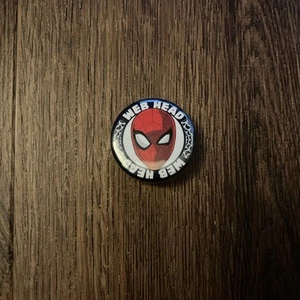 Spider-Man “Web Head” Button Marvel Licensed - Picture 1 of 4