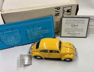 Franklin Mint 1967 Yellow Volkswagen Beetle B11SS51 * 1:24 Scale in Box w/ COA - Picture 1 of 10