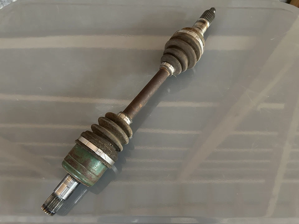 Eje delantero CV Yamaha Bruin 350 2004 Foto 1 de 1