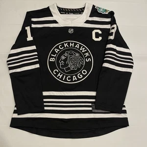 Fanatics Jonathan Toews Chicago Blackhawks 2019 NHL Winter Classic Jersey M - Picture 1 of 6