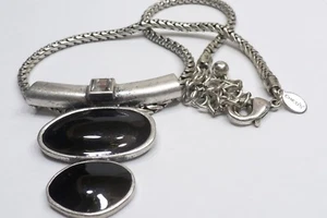 A64) Chico’s hübscher zinnfarbener & schwarzer Anhänger mit Kristallakzent - schwere Kette - Bild 1 von 4