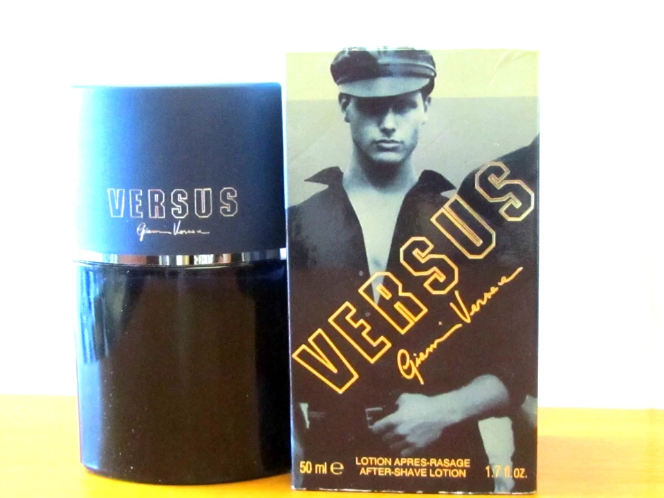 Loción para después del afeitado VERSUS By Versace 1,7 oz / 50 ml Splash de colección  Foto 1 de 1