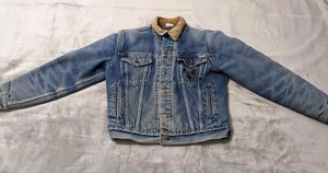 De Colección Chaqueta Carhartt Hombres S Denim Manta Forrada Camionero Distress Desteñida Aniversario - Imagen 1 de 22