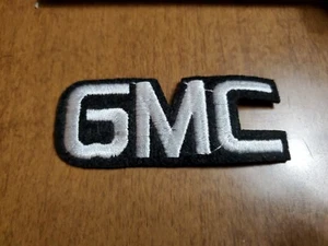 PARCHE BORDADO LOGO GMC 3 1/2", Nuevo, Tela, CAMIÓN GM ENVÍO NACIONAL P2 - Imagen 1 de 3