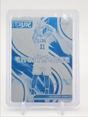 DEMAR DEROZAN 2022-23 SELECT NBA SENSACIONES PLACA CIAN SSP BULLS 1/1 Q3923 Foto 1 de 2