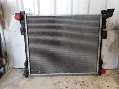 Dodge Caravan 2008-2020 radiador refrigeración de alta resistencia OEM Foto 1 de 4