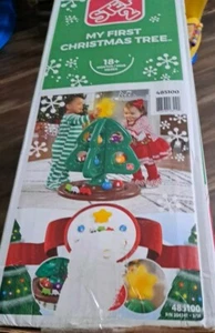 Step 2 My First Christmas Tree - Bild 1 von 7