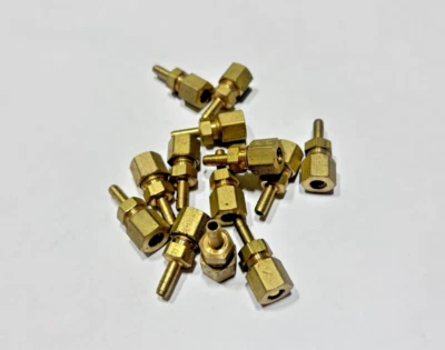 (13) 1078x4x4 WEATHERHEAD Brass 1/4" Tubing x 1/4" Compression Tube x Mini-Barb - Image 1 of 4