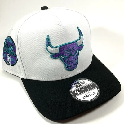Gorra New Era Chicago Bulls White Grape 5 Exclusiva 9FIFTY Marco A Snapback Foto 1 de 4