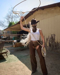 Western Wear Cowgirl Frange in pelle stile rodeo Chaps, Rodeo Queen Western Chaps - Foto 1 di 2