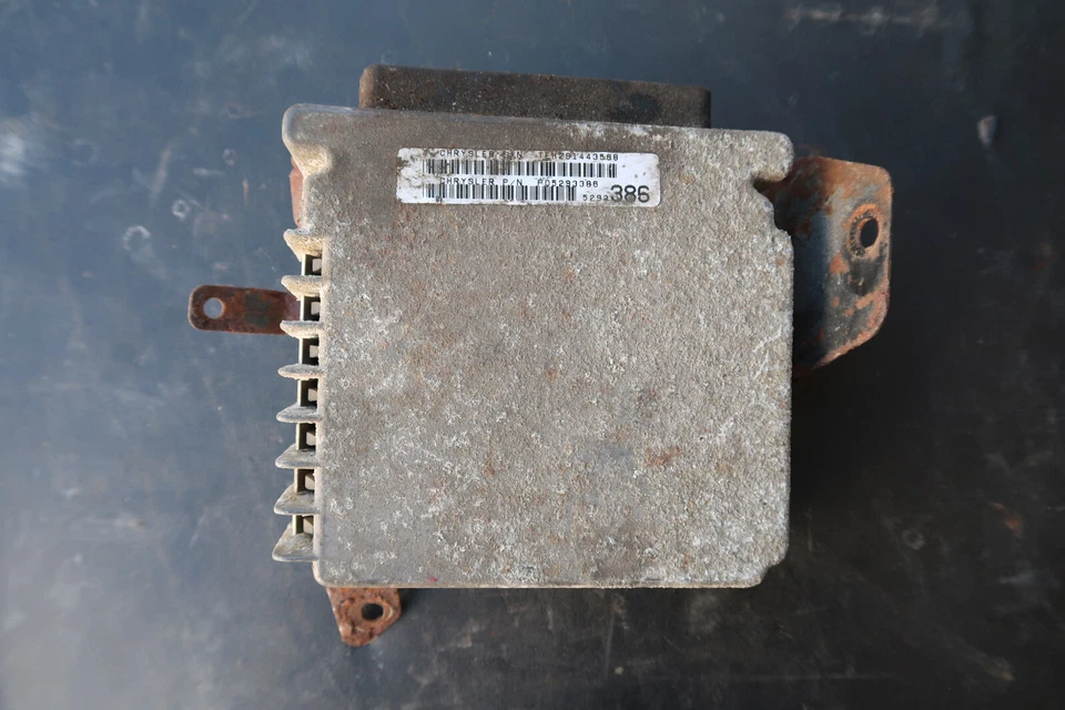 1995 DODGE NEON ECM ENGINE COMPUTER (A15) 05293386 - Image 1 of 1