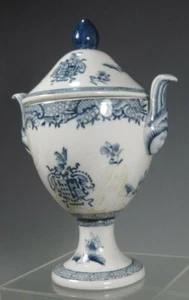 Italy Italian Milan Majolica Lidded Urn Armorial Decor Pasquale Rubati ca 1770 - Bild 1 von 12
