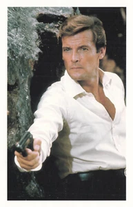 Postal de James Bond Man with the Golden Gun Roger Moore (143307) - Imagen 1 de 2
