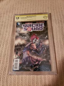 10/2014 NEW SUICIDE SQUAD #2 The New 52! Graded 9.8 Signed By Meghan Hetrick - Picture 1 of 9