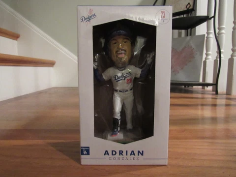 BRAND NEW IN BOX Adrian Gonzalez 2016 Los Angeles Dodgers Bobble Bobblehead SGA Cover