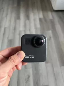 GO PRO MAX - Picture 1 of 2