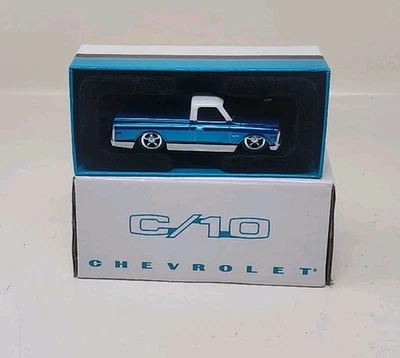  Camión Chevy C/10 2019 de platón corto Hot Wheels RLC exclusivo Aqua Blue '69  Foto 1 de 4