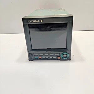 YOKOGAWA DAQSTATION DIGITAL RECORDER DX1012-1-4-2 - Picture 1 of 4