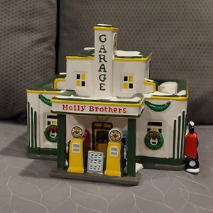 DEPT 56 HOLLY BROTHERS GARAGE Snow Village 54854 1995 TOP  - Bild 1 von 9