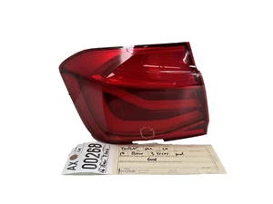 2016 2018 BMW 3-SERIES LEFT SIDE TAIL LIGHT OEM LENS DAMAGE - Picture 1 of 12
