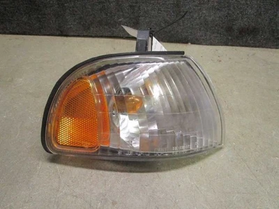 Señal de giro lateral derecho para pasajero Subaru Legacy 1997-99 - montado en guardabarros Foto 1 de 4