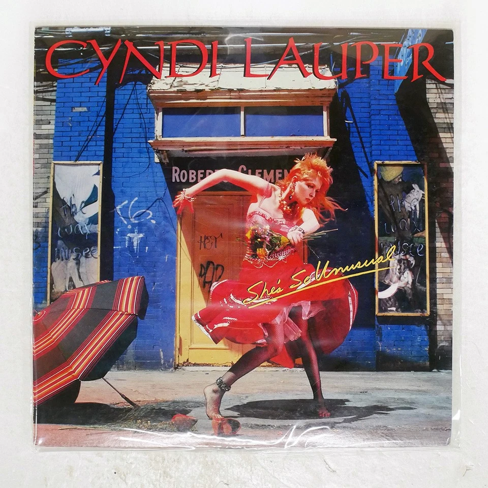 CYNDI LAUPER SHE'S SO UNUSUAL PORTRAIT 253P486 Japan VINYL LP Foto 1 de 1