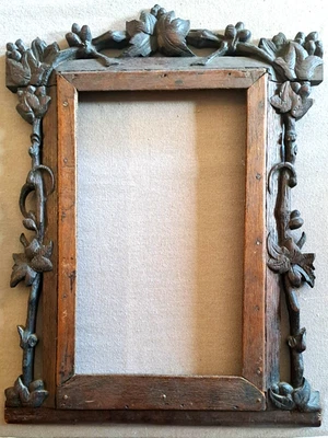 CADRE sculpté ancien ART POPULAIRE motifs végétaux - Photo 1/4