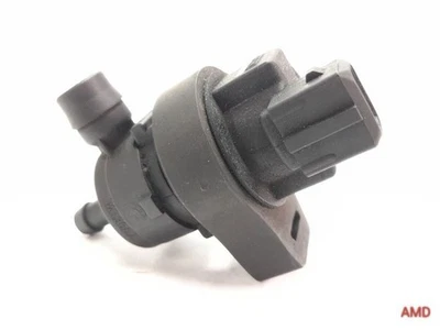 2004 BMW 330ci 330i 325i 325ci E46 Fuel Tank Breather Valve 13901433602  - Image 1 of 4