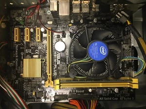 Asus H81M-PLUS Inkl. CPU Intel i3 @ 3,50Ghz + 4GB RAM + Blende - Bild 1 von 2