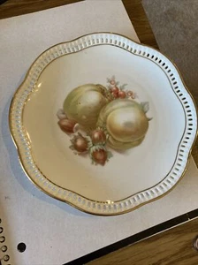 Plato reticulado Schumann Arzburg Alemania Bone China 7", fruta #3 - Imagen 1 de 4
