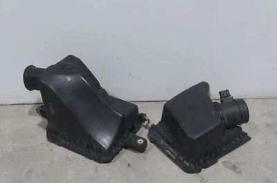 2007-2009 SUZUKI XL7 3.6L caixa de filtro de purificador de ar com sensor de fluxo de ar de massa MAF fabricante de equipamento original - Imagem 1 de 4