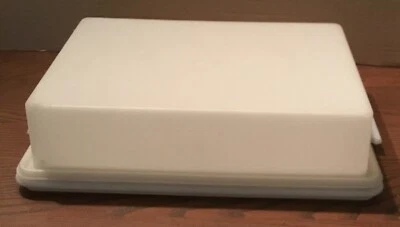 Contenedor de pastel rectangular vintage Tupperware 14" blanco moteado 623-5 y tapa 622-2 Foto 1 de 4