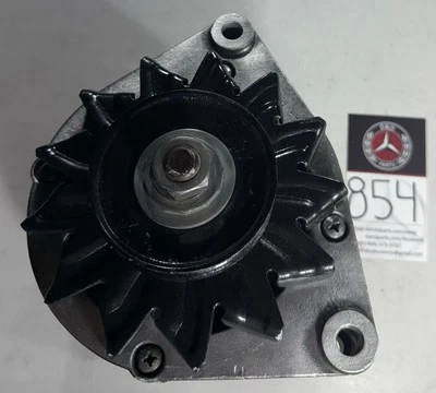 Alternador + regulador de tensión Mercedes-Benz W123 300D 1125884221 (854) Foto 1 de 4