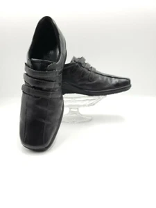 Ecco Light Women Black Leather Slip On 3 Strap Sneaker Shoe US 9.5 PreOwned - Picture 1 of 12