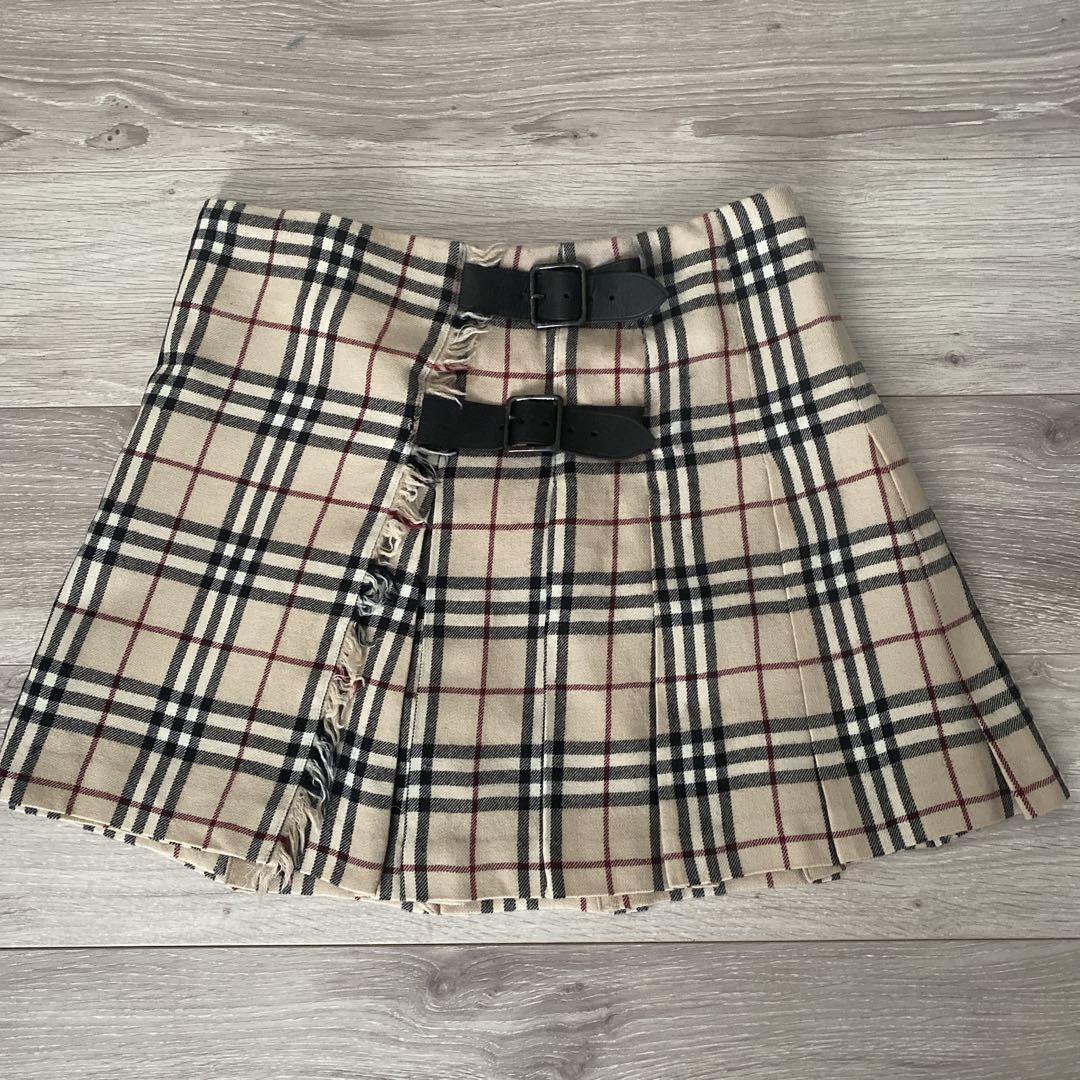 69 美品　BURBERRY ノバチェック　リボン　スカート 69 美品BURBERRY ノバチェックリボンスカート