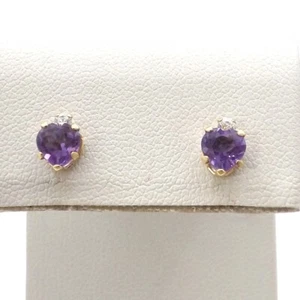 10k Gold Natural Amethyst February Birthstone Heart Shaped Love Stud Earrings - Picture 1 of 5