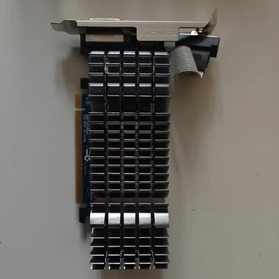 ASUS EN210 SILENT/DI/1GD3/V2(LP) GeForce GT 210 1GB HDMI PCI-E Graphics Card - Image 1 of 4