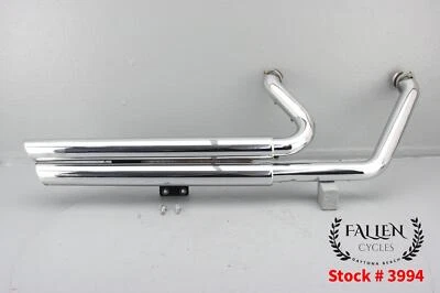 2003 Harley Softail Deuce CVO 排气消声器接头管道组件 SE 铬 — 第 1/4 张图片