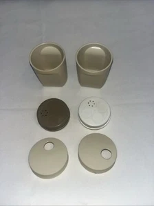 Vintage Tupperware Salt Pepper Shakers Almond & Beige Modular #1471-4 1471-7 - Picture 1 of 7