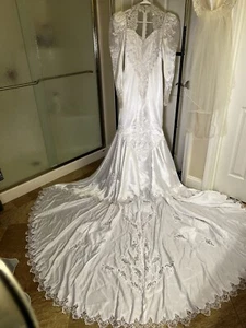 Wedding dress size XS High-Low Style, Bonnet Vail, Buy For The Fabric! - Picture 1 of 24