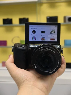 Sony Alpha a NEX-5R Mirrorless Digital Camera 16.1 MP with 116-50mm Lens - Image 1 of 4