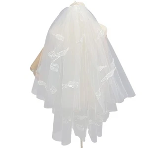 Sophisticated Flower Themed Pearls Accented Head Veil Comfortable Long Time Wear - Picture 1 of 8