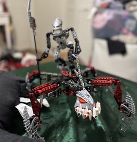 Lego Bionicle Titans: Vezon & Fenrakk (8764) No Cape, Box, or Instructions