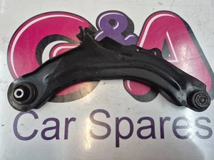 Renault Captur 2016 0,9 gasolina brazo de control inferior delantero cercano 13-19 - Imagen 1 de 8